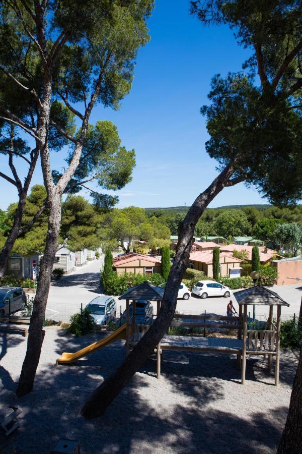 Camping Pascalounet Hotel La Couronne  Bagian luar foto