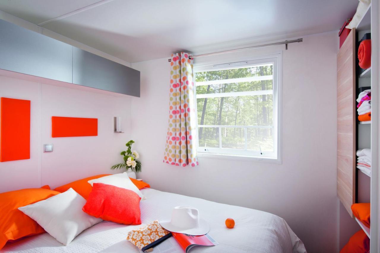Camping Pascalounet Hotel La Couronne  Bagian luar foto